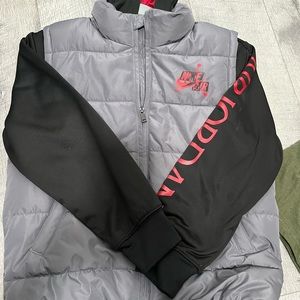 Nike air Jordan puffy vest jacket